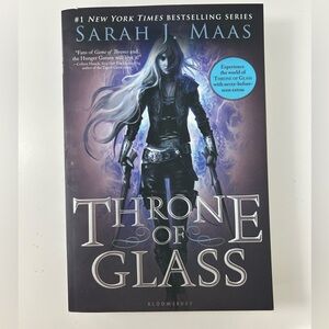 Throne of Glass Book by Sarah J. Maas